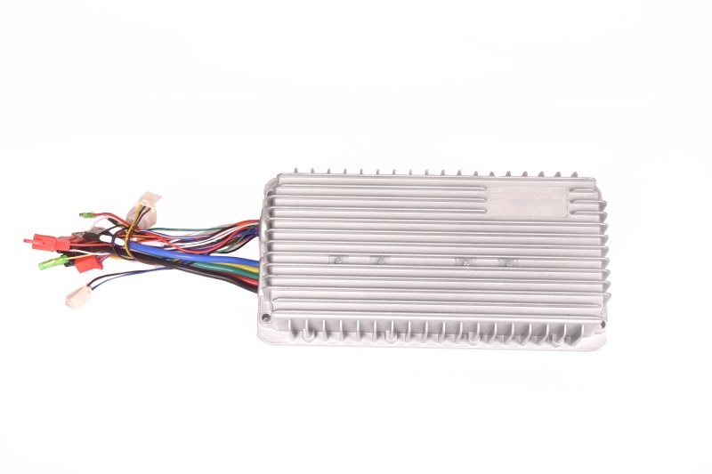 Electric Tricycle Rickshaw Spare Parts Controller 30 Tubes PMSM 1.5KW