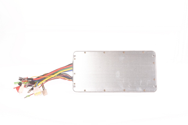 Electric Tricycle Rickshaw Spare Parts Controller 30 Tubes PMSM 1.5KW