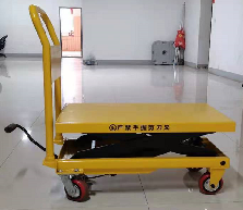 Electric trolley Electric four-wheel flat loading carrier vehicle